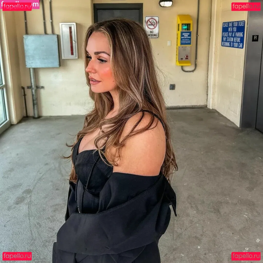 Gabby J David Onlyfans Photo Gallery 