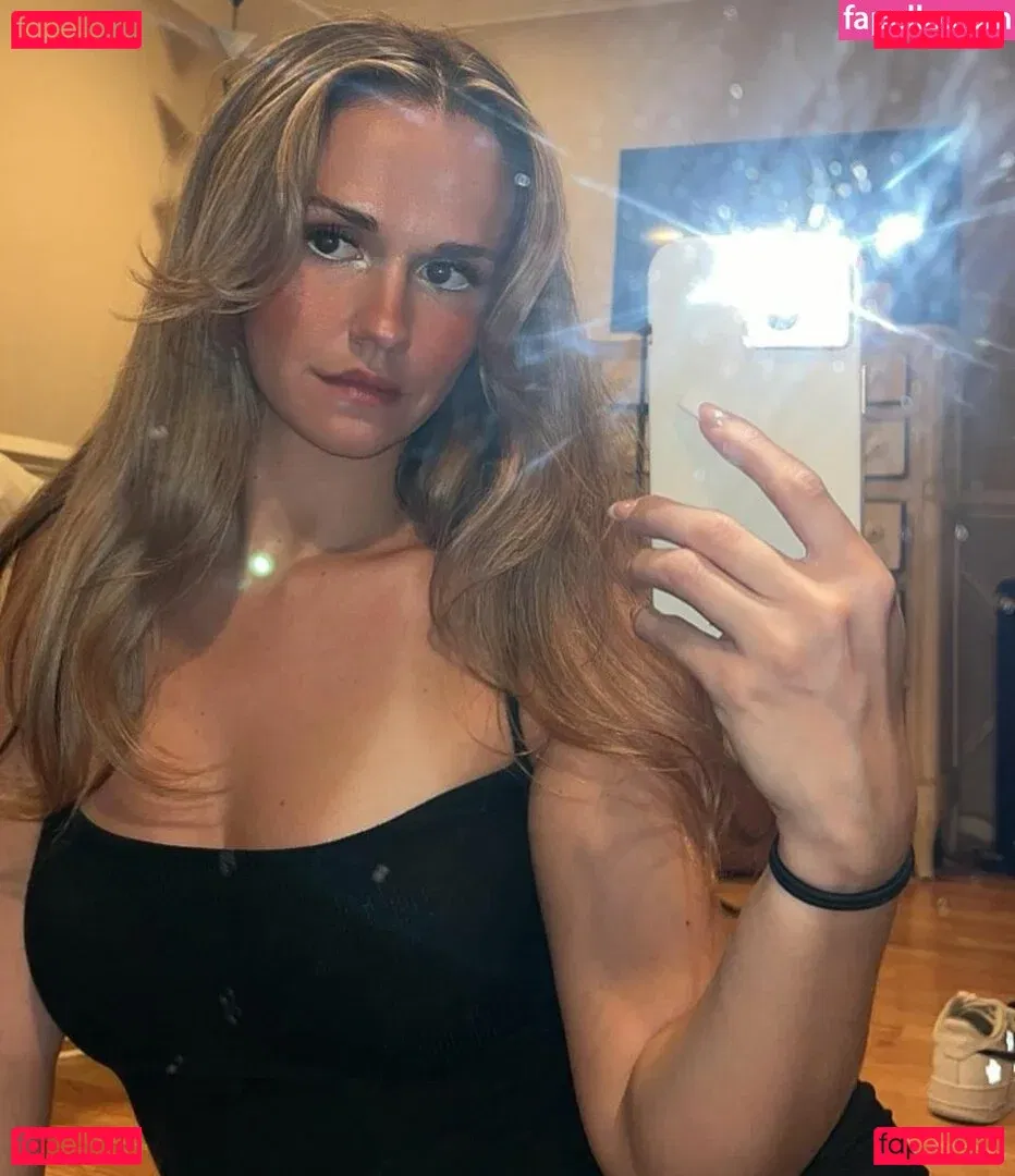 Gabby J David Onlyfans Photo Gallery 