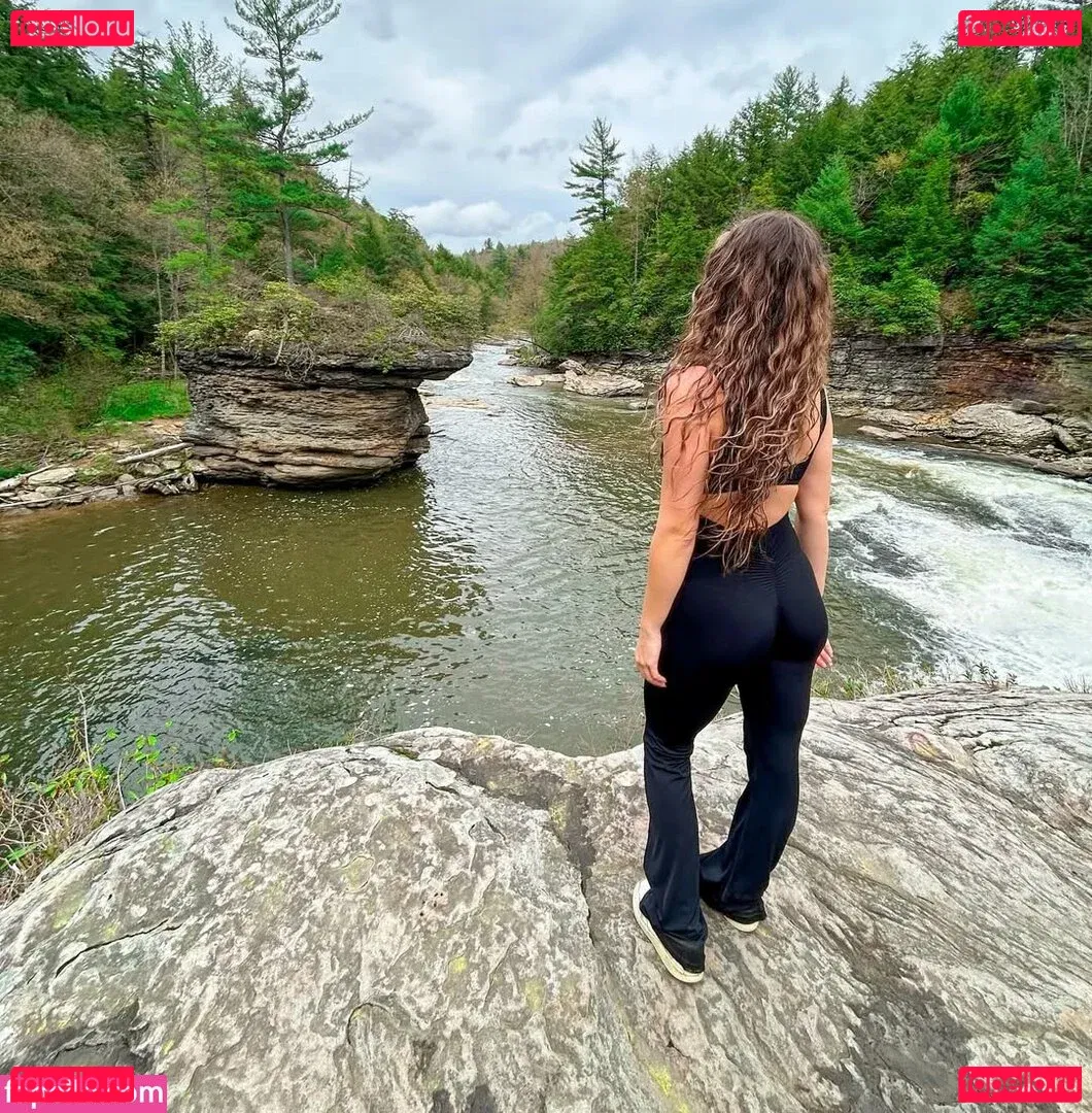 Gabby J David Onlyfans Photo Gallery 