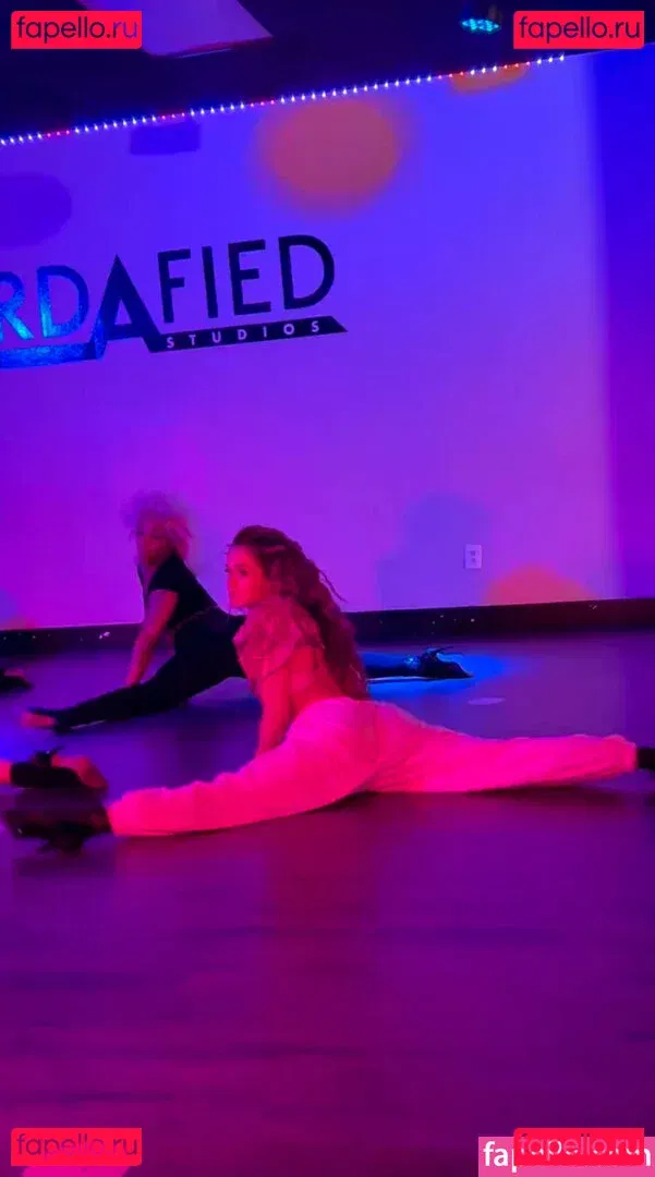 Gabby J David Onlyfans Photo Gallery 