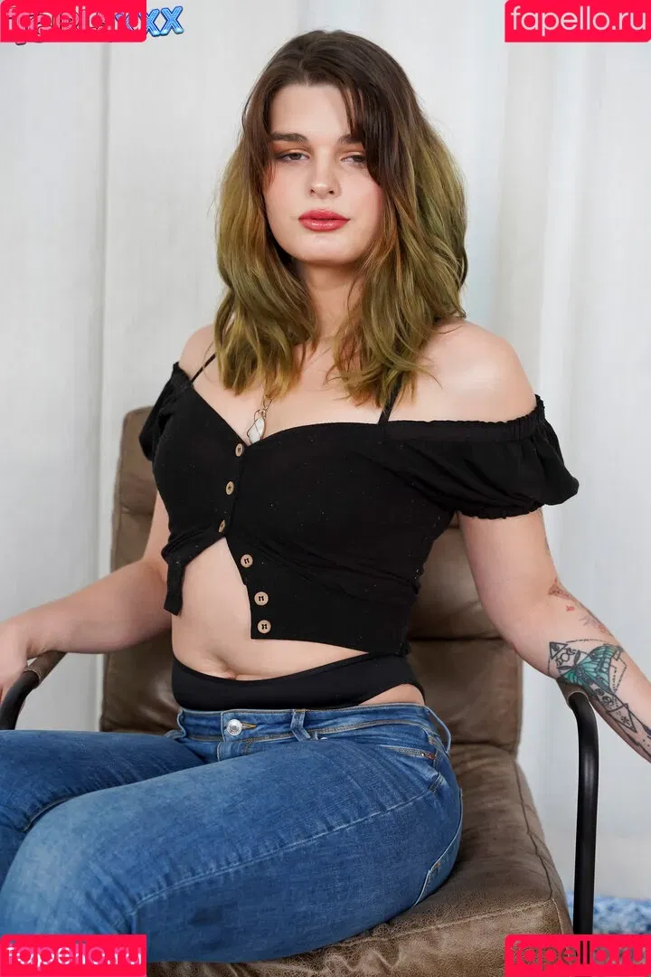 Asia Belle Onlyfans Photo Gallery 