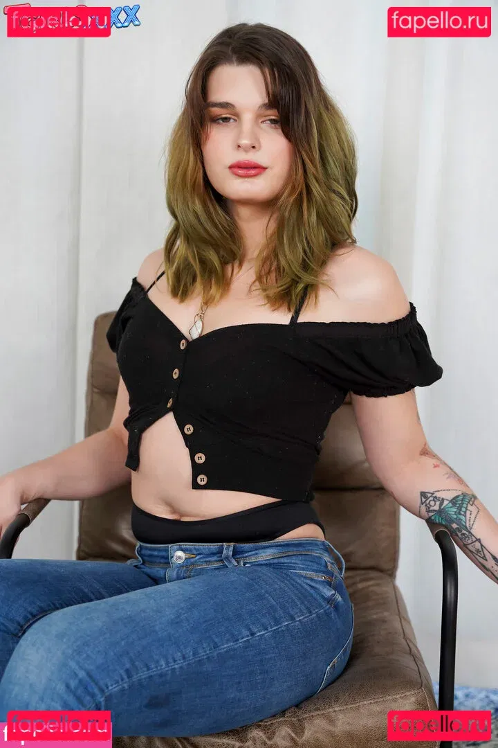 Asia Belle Onlyfans Photo Gallery 