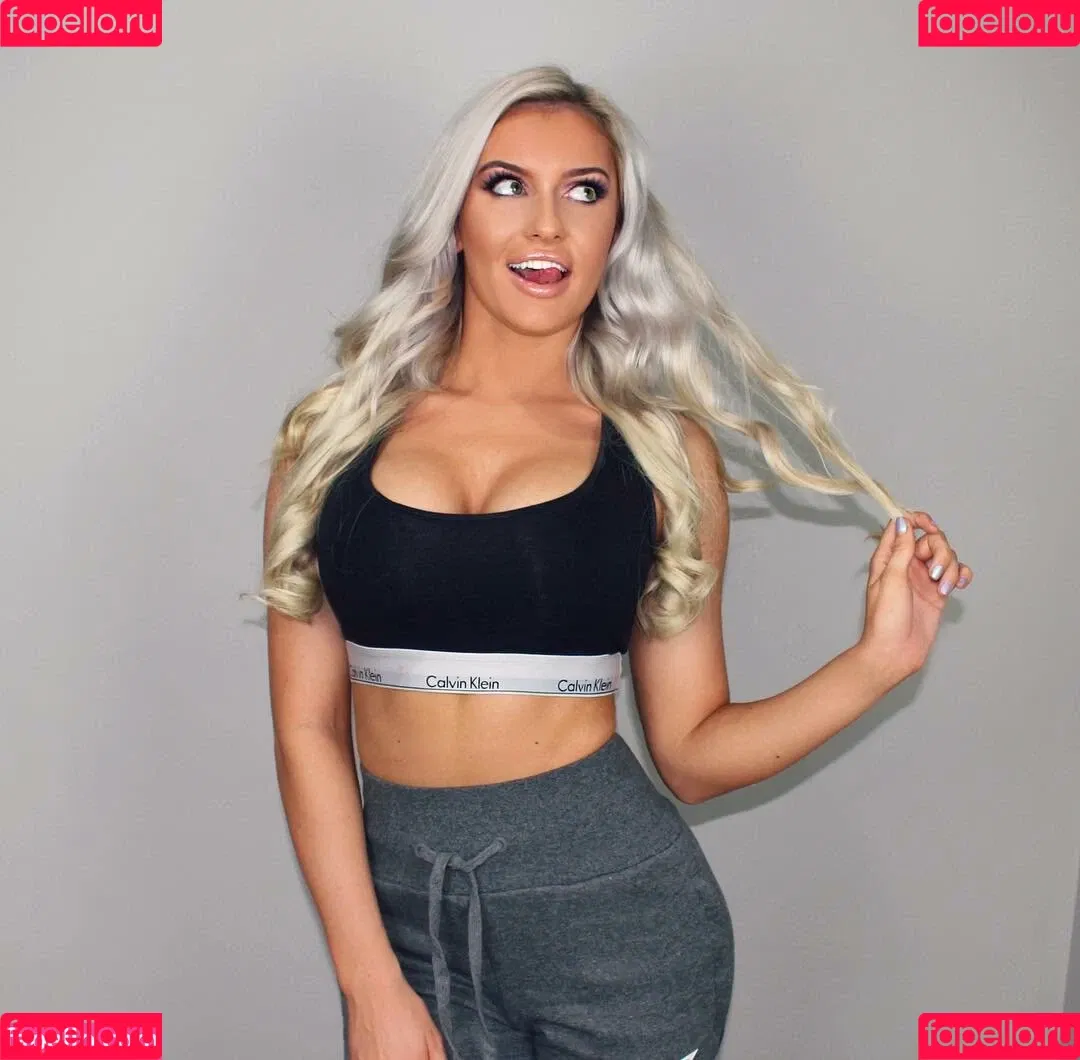 Mariah May Onlyfans Photo Gallery 