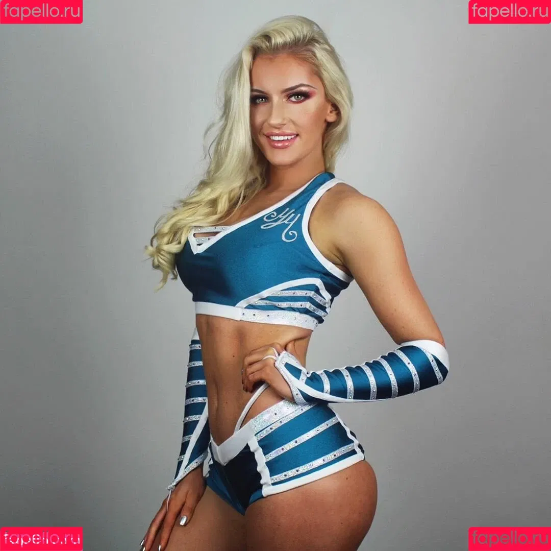 Mariah May Onlyfans Photo Gallery 