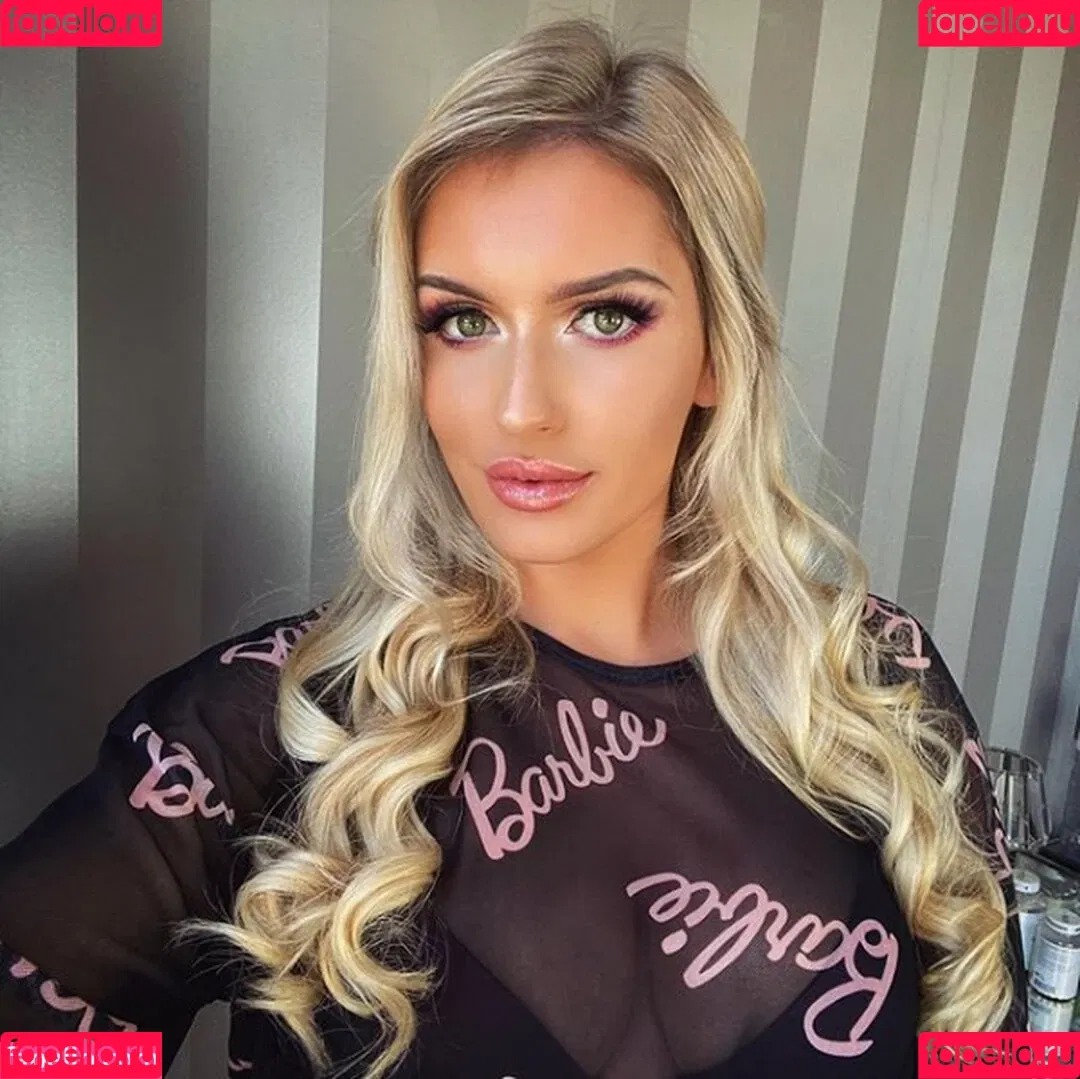 Mariah May Onlyfans Photo Gallery 