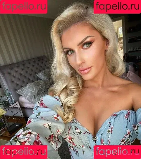 Mariah May Onlyfans Photo Gallery 
