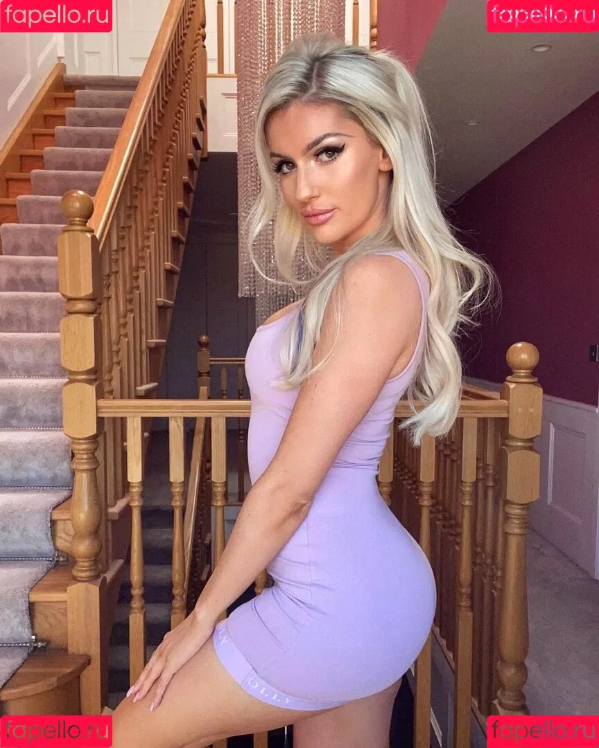 Mariah May Onlyfans Photo Gallery 