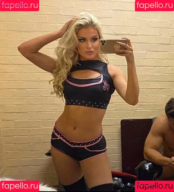 Mariah May Onlyfans Photo Gallery 