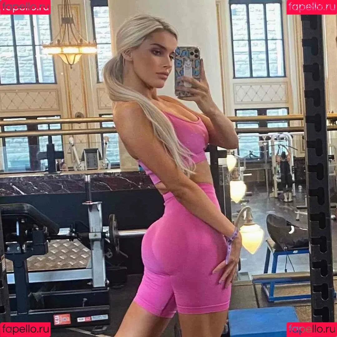 Mariah May Onlyfans Photo Gallery 