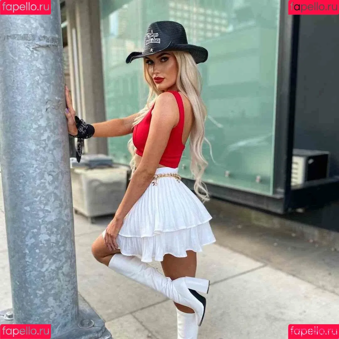 Mariah May Onlyfans Photo Gallery 