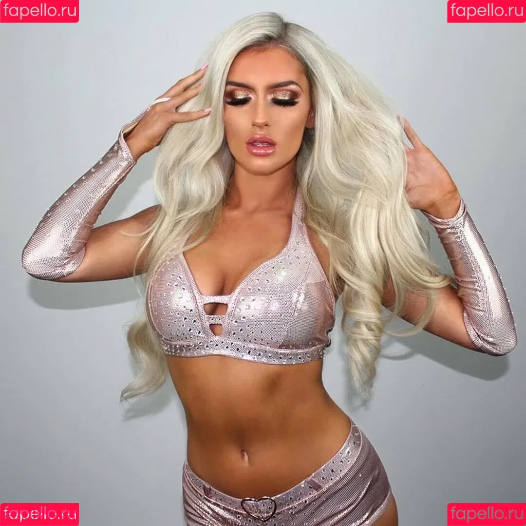 Mariah May Onlyfans Photo Gallery 