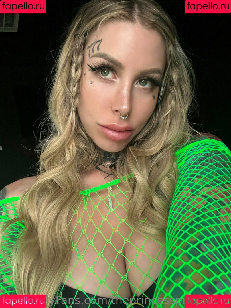 theprincesspineapple Onlyfans Photo Gallery 