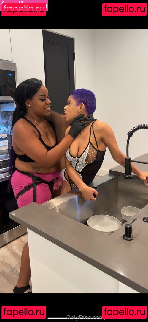 amazonathena / theamazonathena2 Nude Onlyfans Photo 3