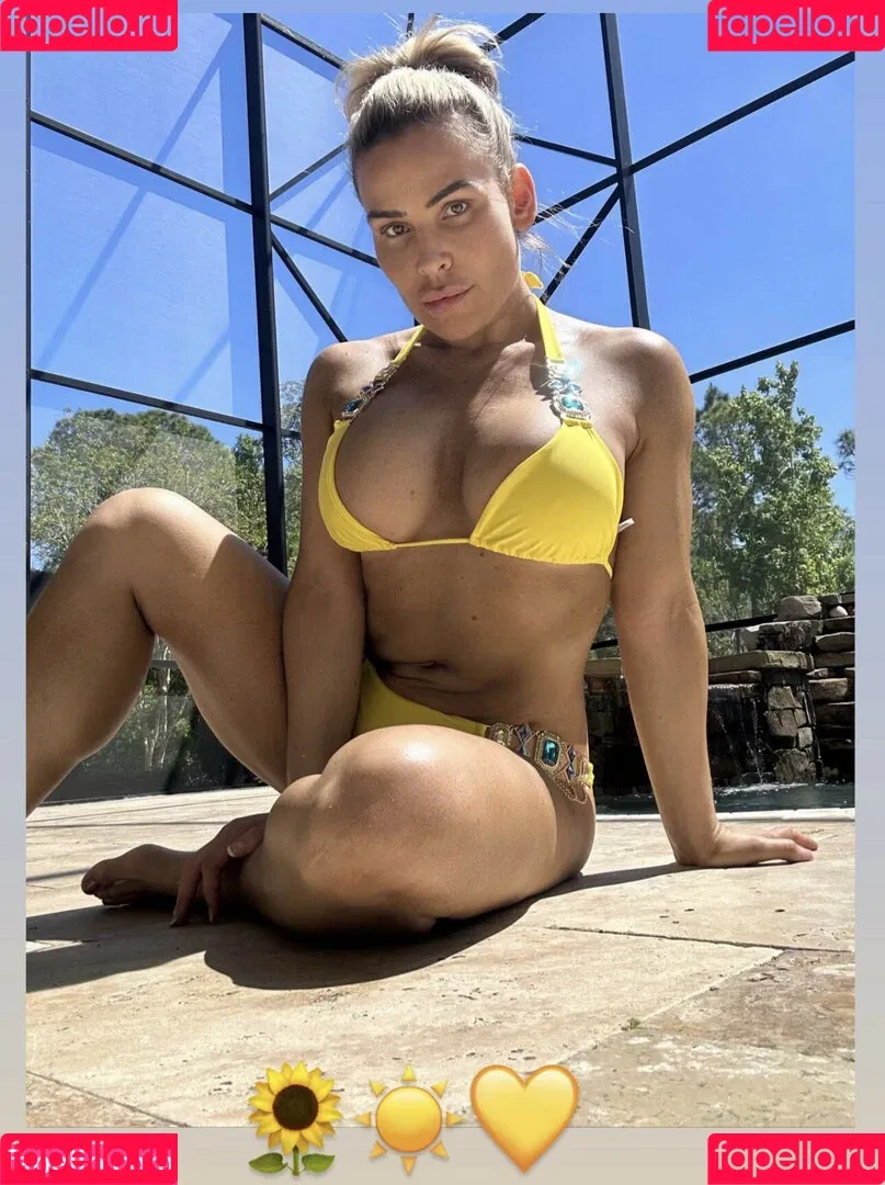 Natalya Neidhart Onlyfans Photo Gallery 