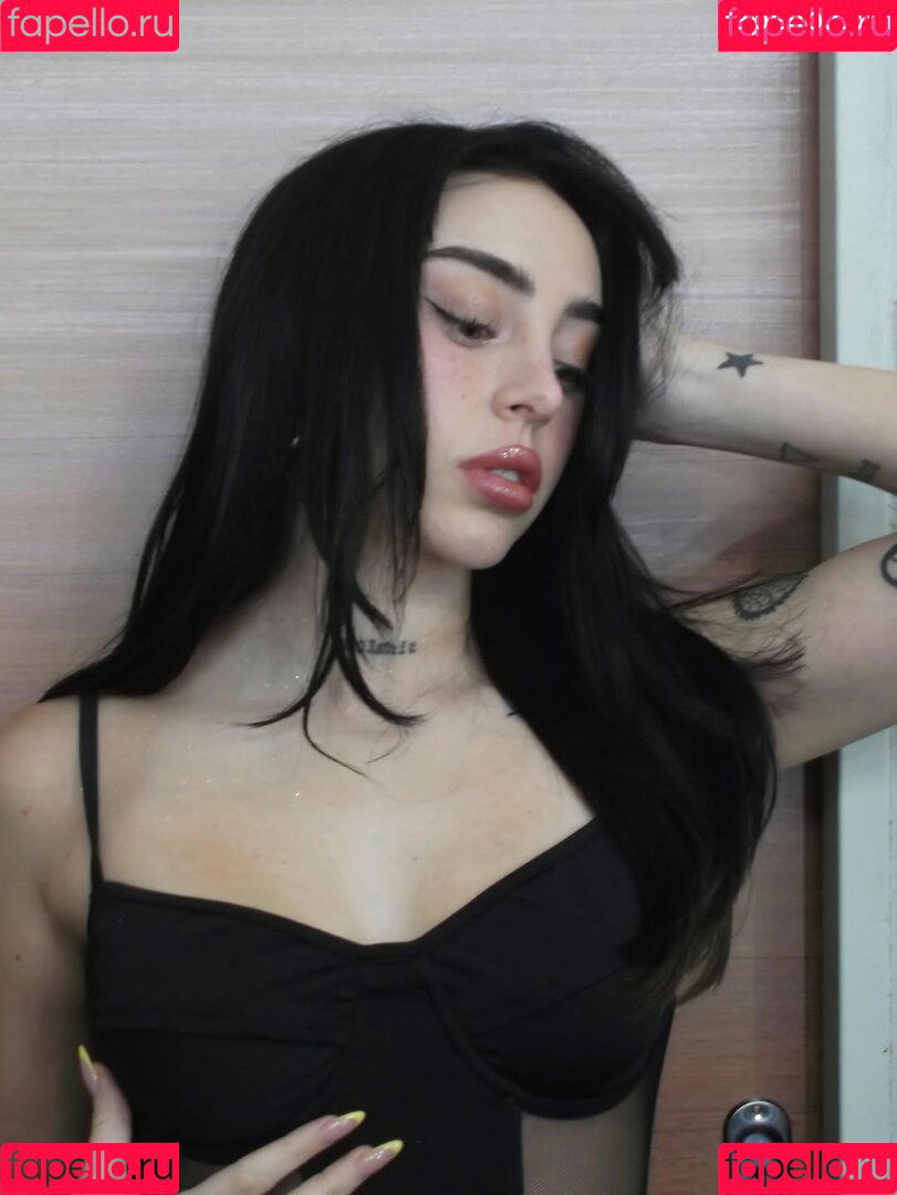 Nicki Nicole Onlyfans Photo Gallery 