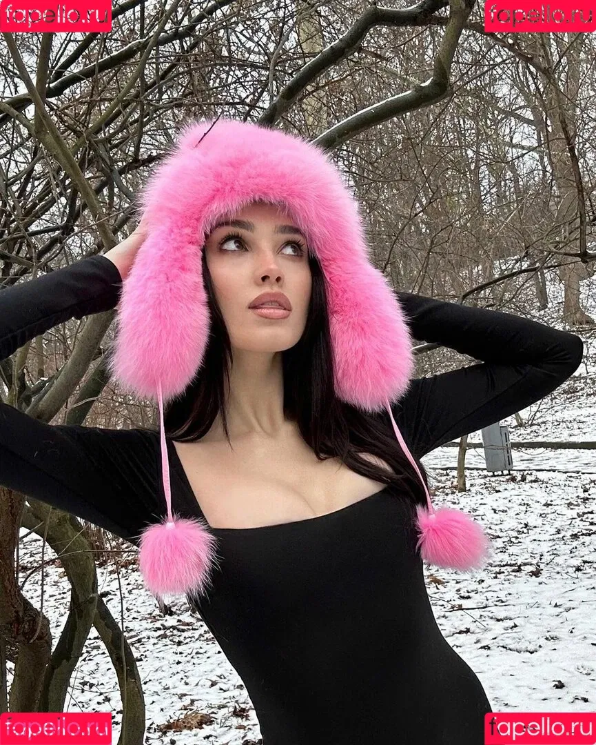 Daria Zaritskaya Onlyfans Photo Gallery 