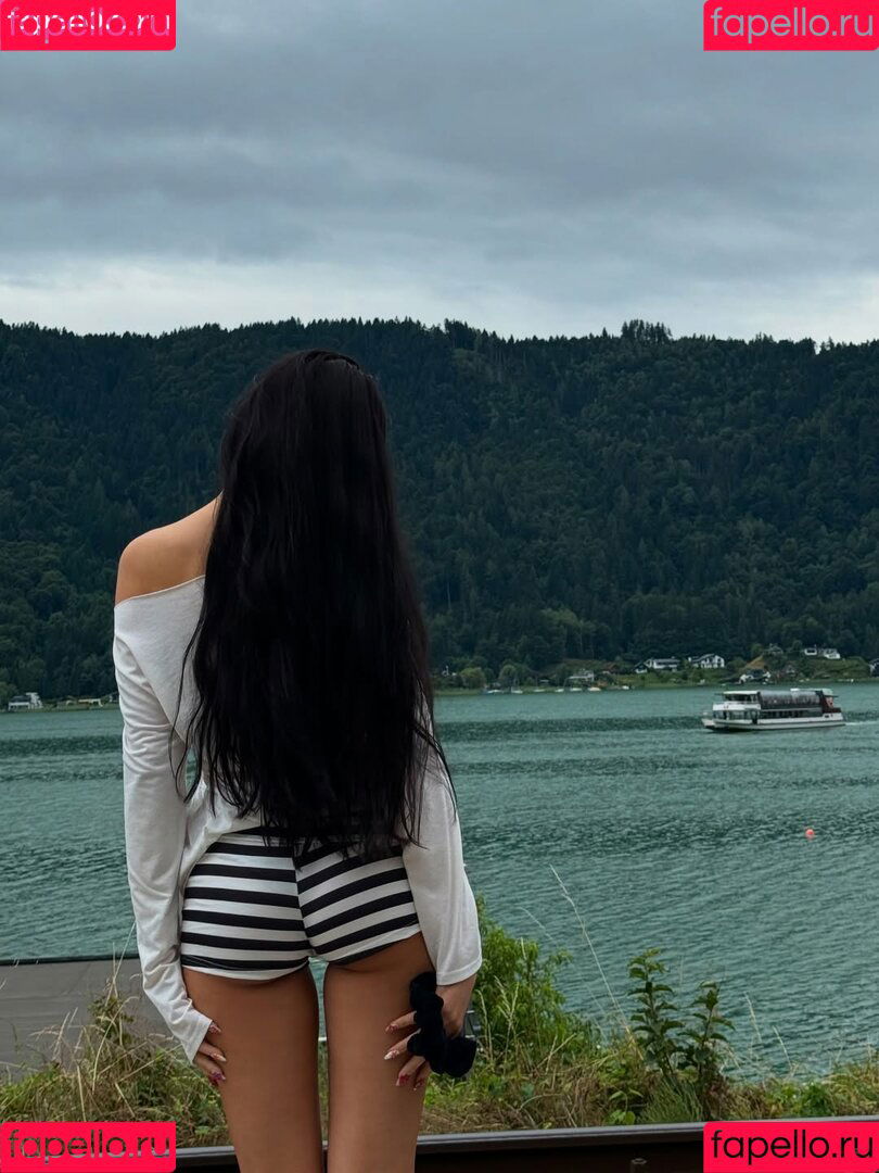 Daria Zaritskaya Onlyfans Photo Gallery 