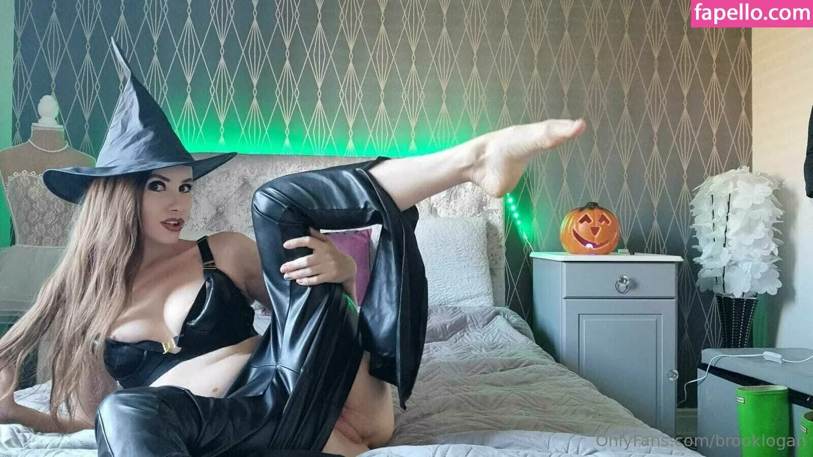 brooklogan Onlyfans Photo Gallery 