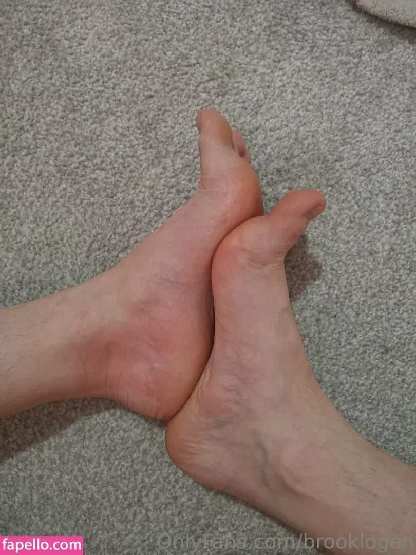 brooklogan Onlyfans Photo Gallery 