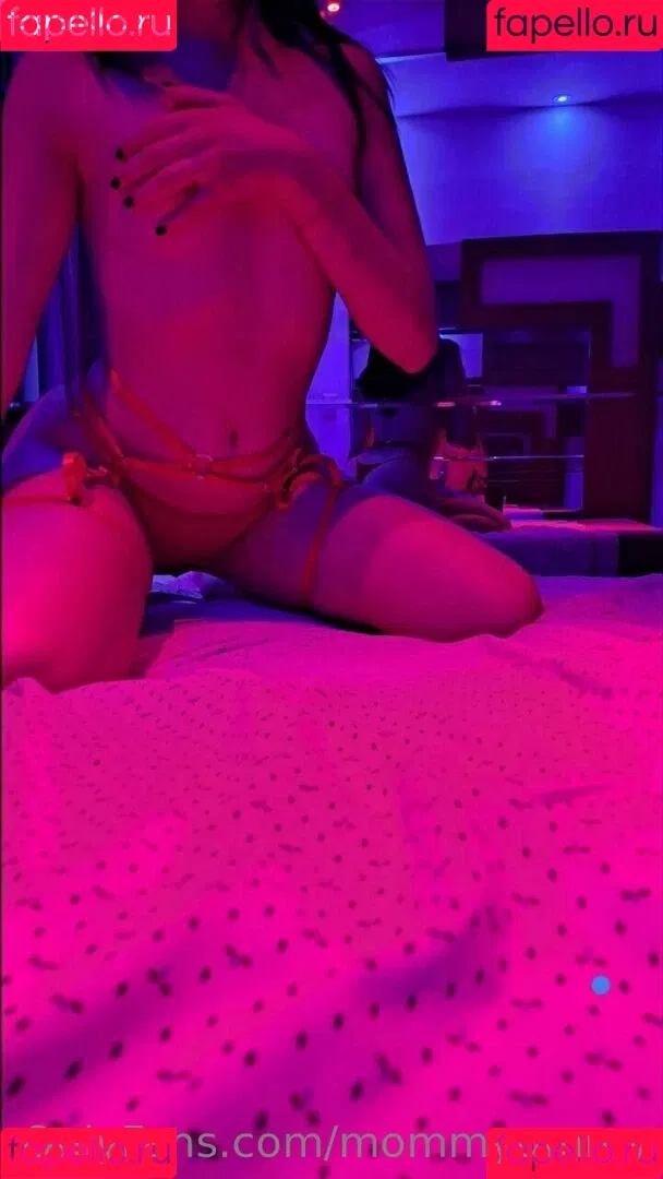 mommyummy Onlyfans Photo Gallery 