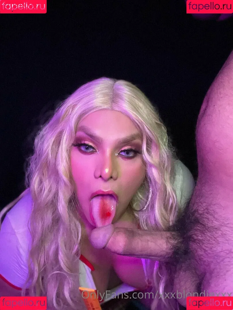 xxxblondiexxx Onlyfans Photo Gallery 