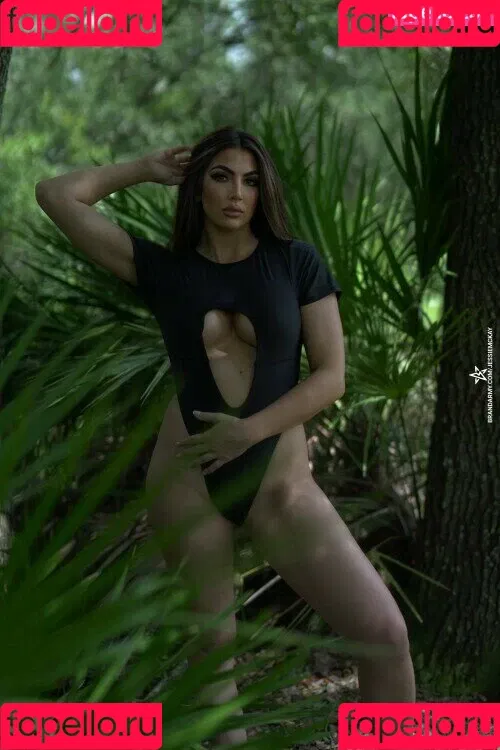 Cassie Lee & Jessica Mckay Onlyfans Photo Gallery 