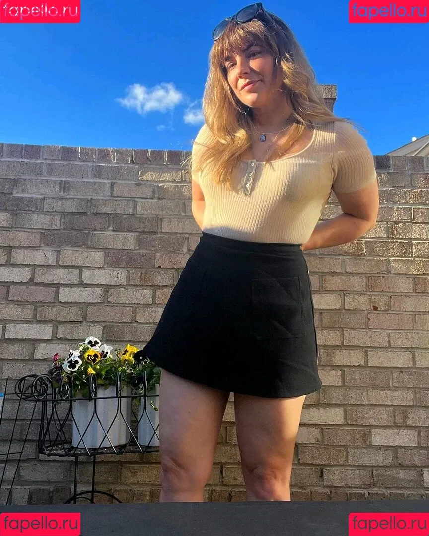 Mary Kish Onlyfans Photo Gallery 