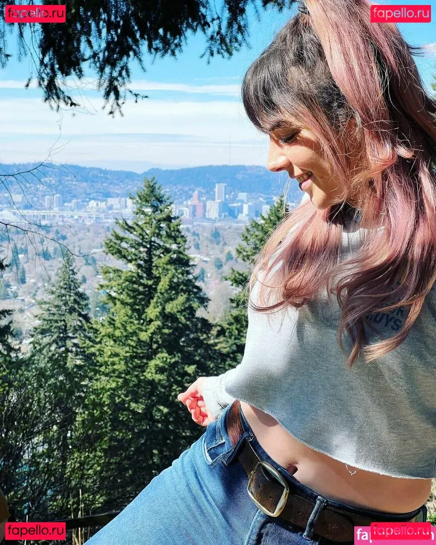 Mary Kish Onlyfans Photo Gallery 