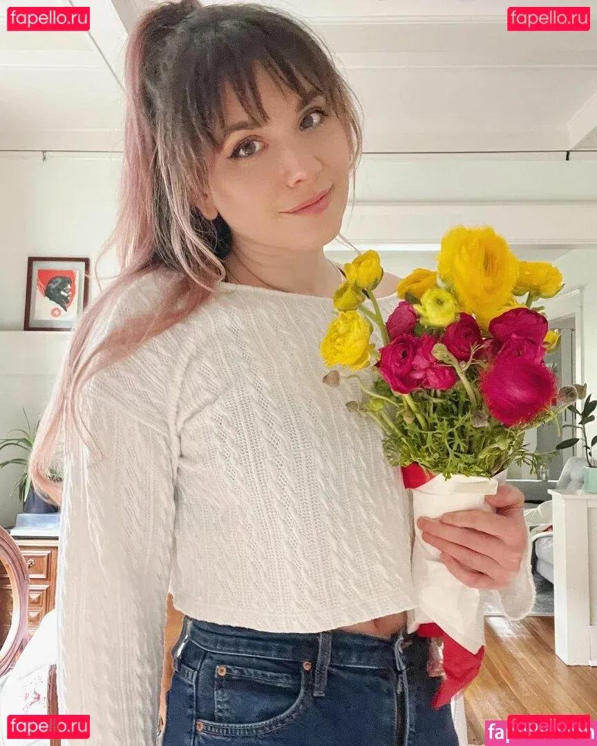 Mary Kish Onlyfans Photo Gallery 