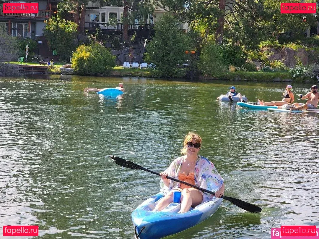 Mary Kish Onlyfans Photo Gallery 