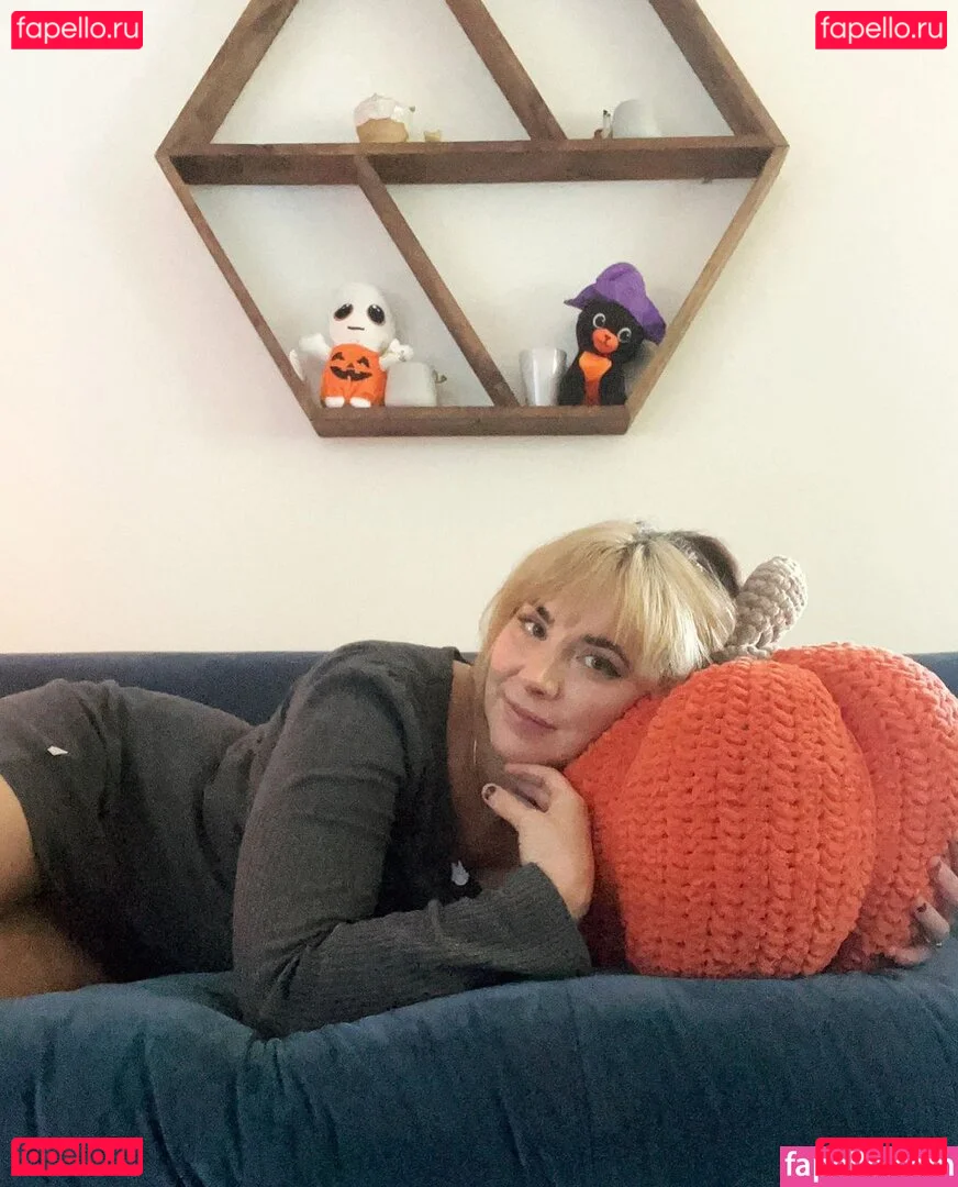 Mary Kish Onlyfans Photo Gallery 