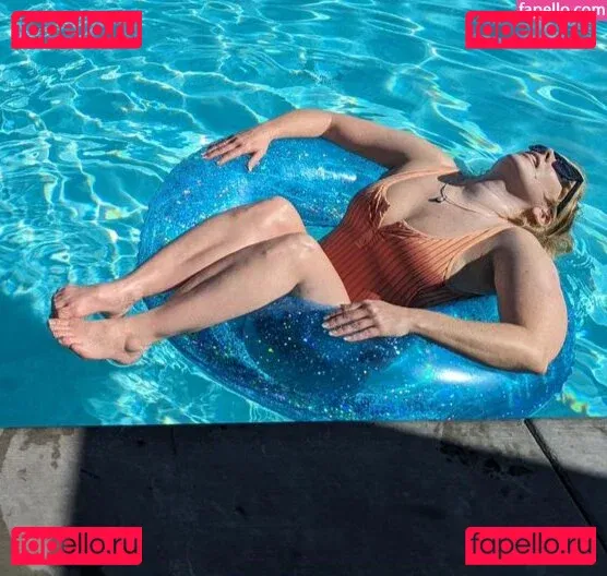 Mary Kish Onlyfans Photo Gallery 