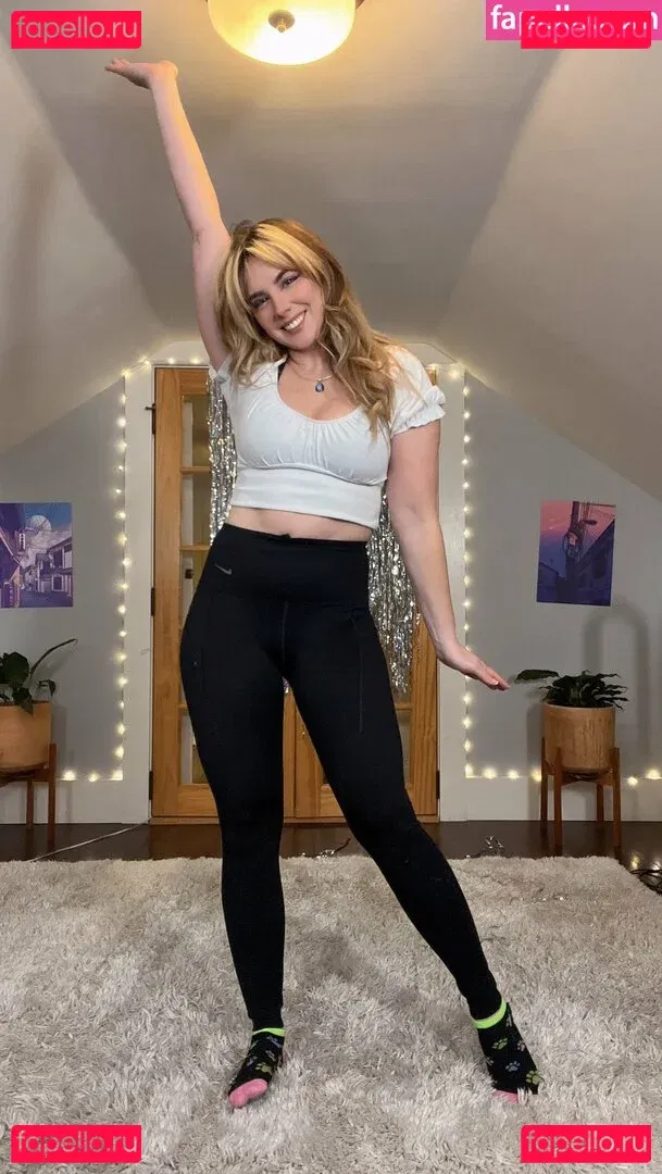 Mary Kish Onlyfans Photo Gallery 