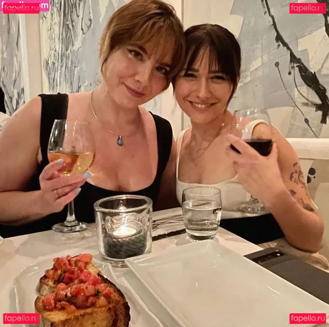 Mary Kish Onlyfans Photo Gallery 