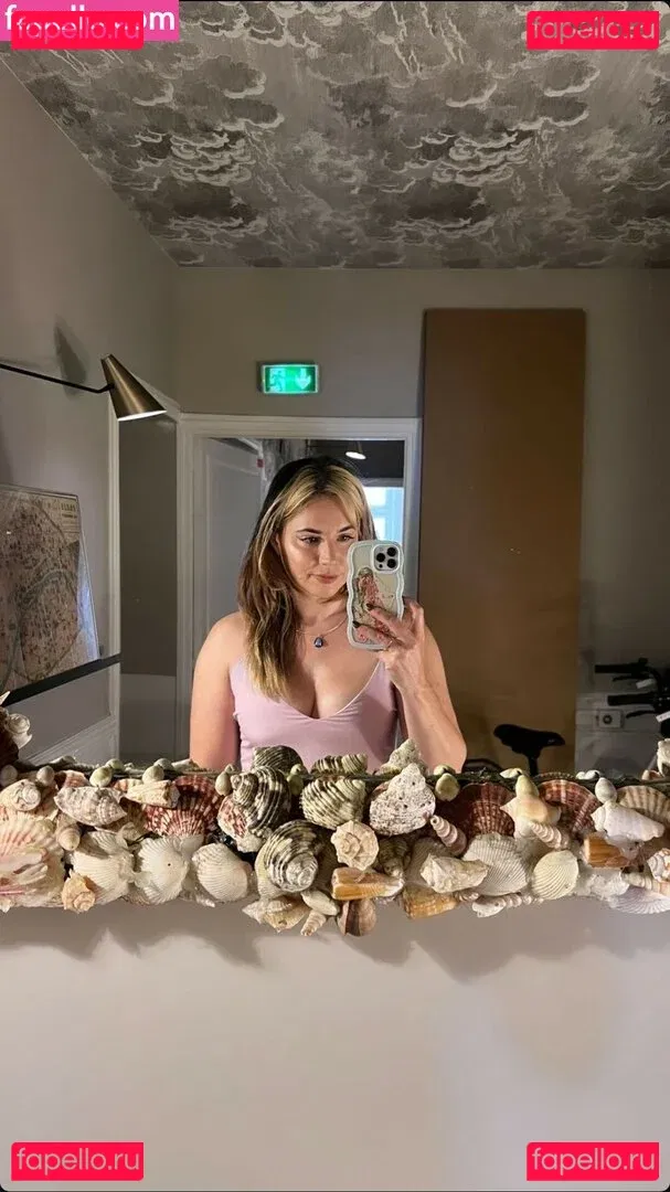 Mary Kish Onlyfans Photo Gallery 