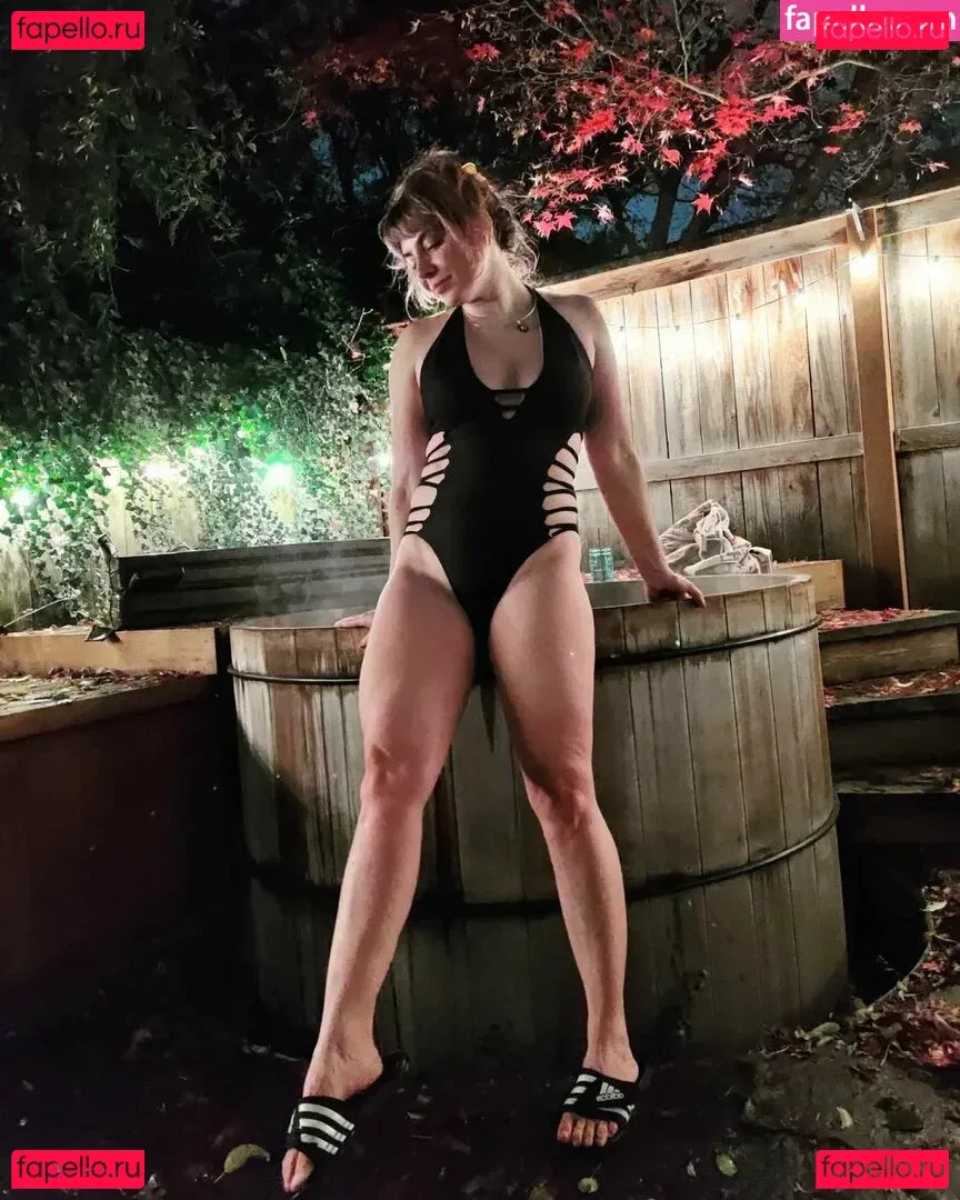 Mary Kish Onlyfans Photo Gallery 