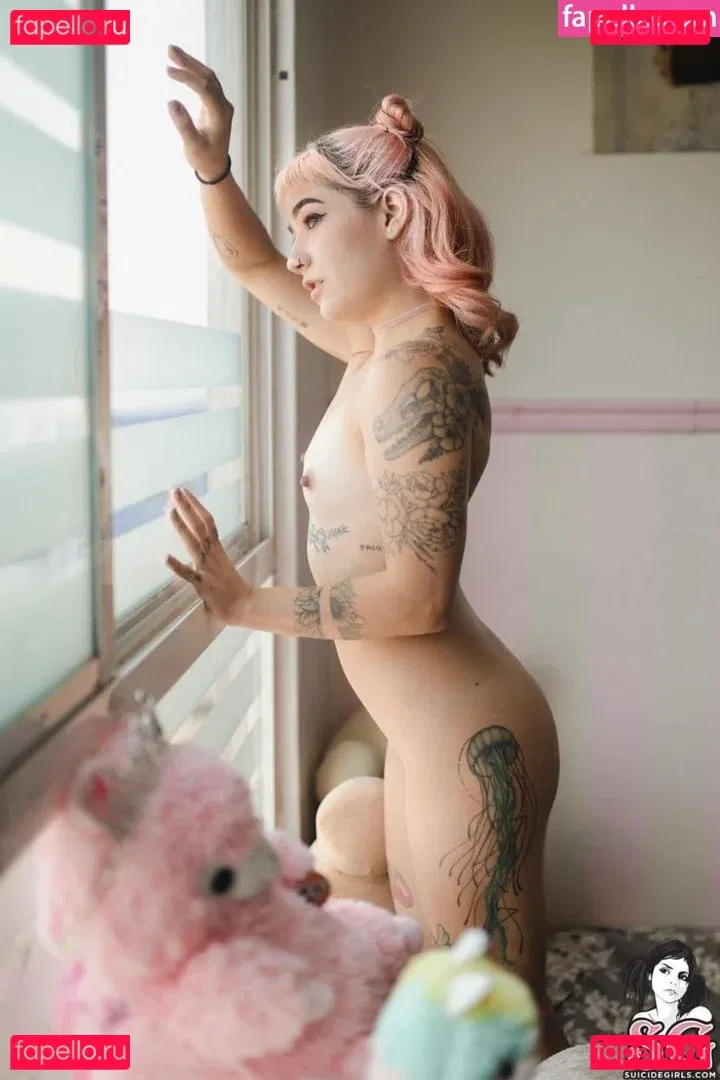 Haruki Muracallme Onlyfans Photo Gallery 