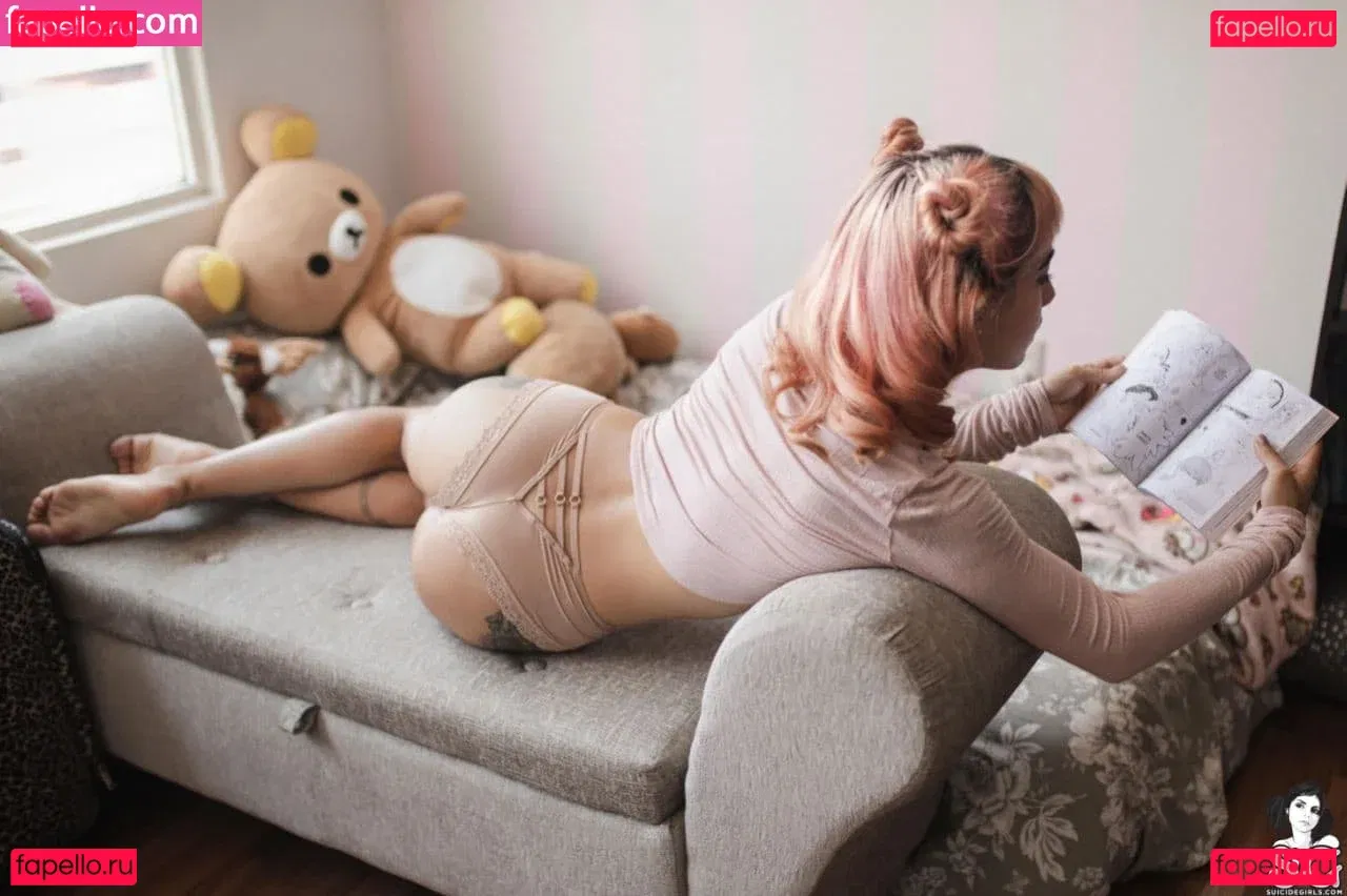 Haruki Muracallme Onlyfans Photo Gallery 