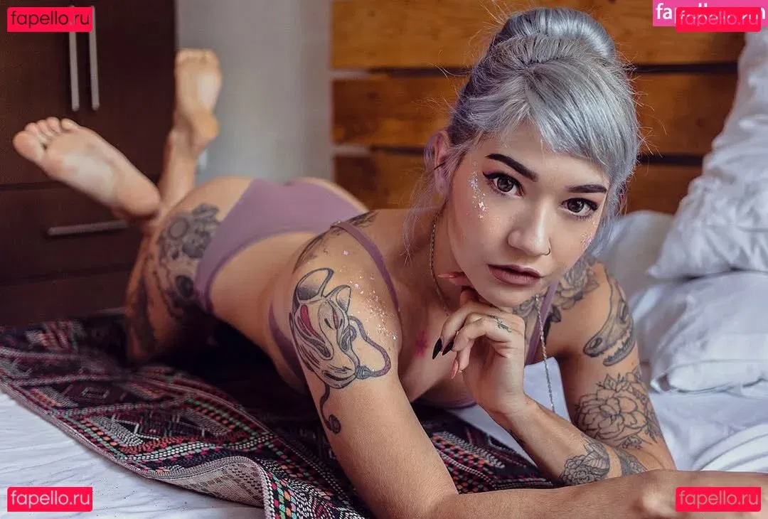 Haruki Muracallme Onlyfans Photo Gallery 