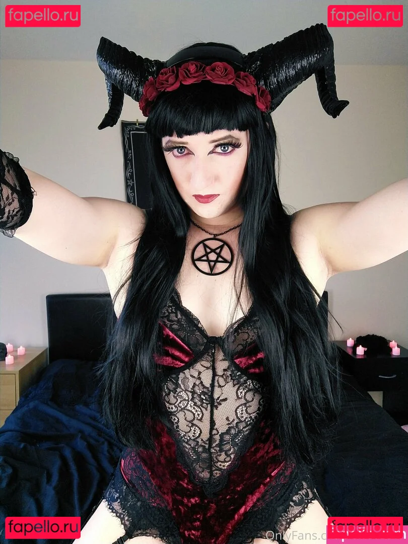 dead_girly Onlyfans Photo Gallery 