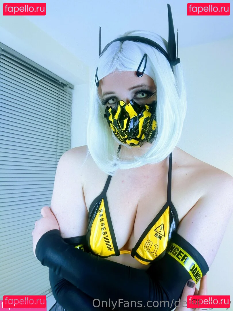 dead_girly Onlyfans Photo Gallery 