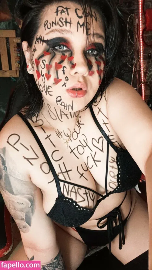 laura_takint Onlyfans Photo Gallery 