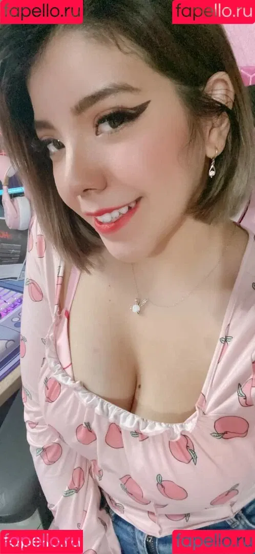 Karin Usagi Onlyfans Photo Gallery 