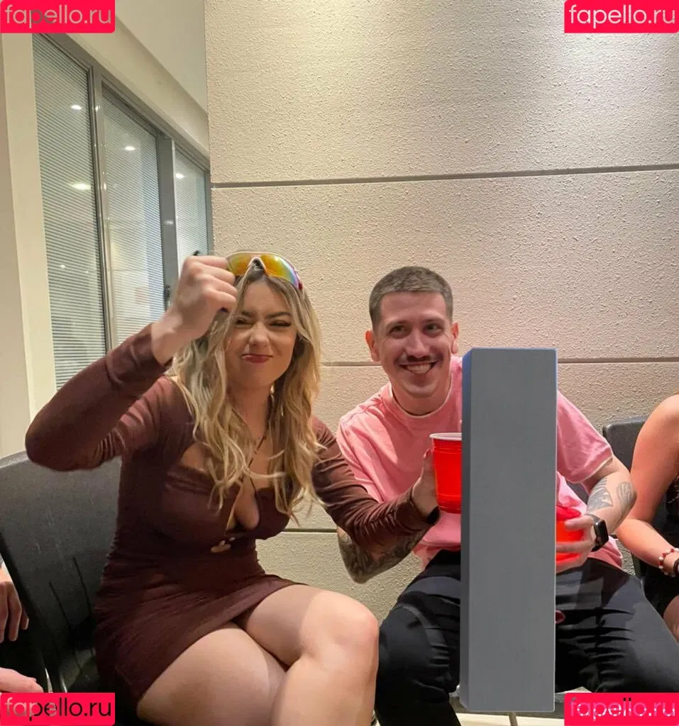 Isabella Onlyfans Photo Gallery 