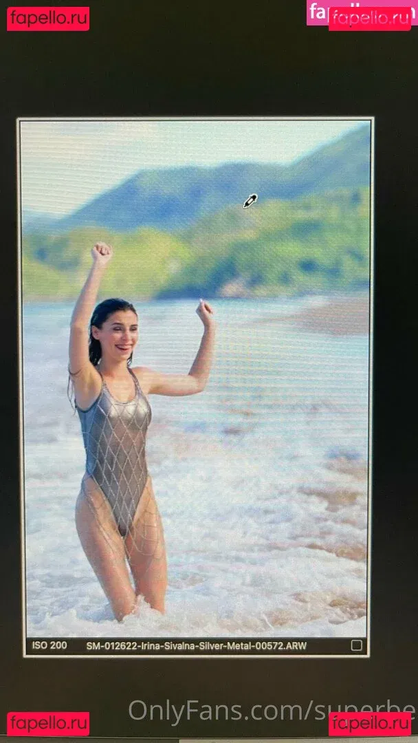 Superbe Onlyfans Photo Gallery 