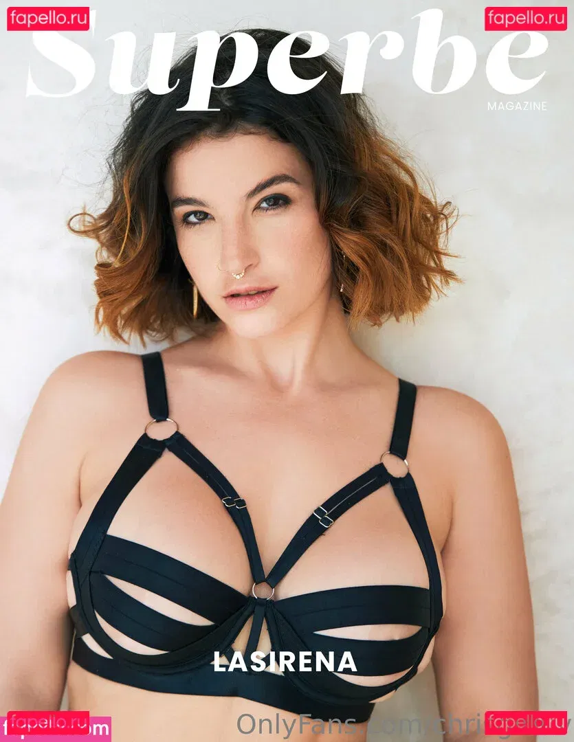 Superbe Onlyfans Photo Gallery 