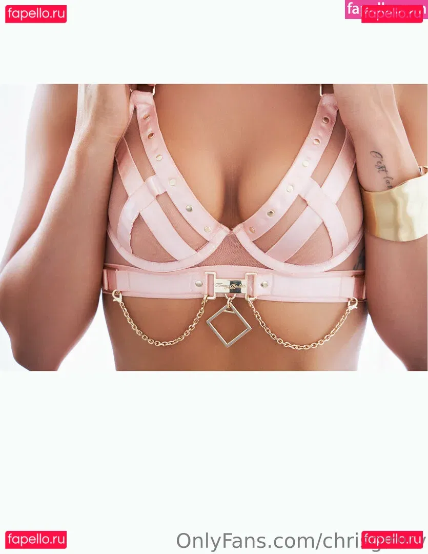 Superbe Onlyfans Photo Gallery 