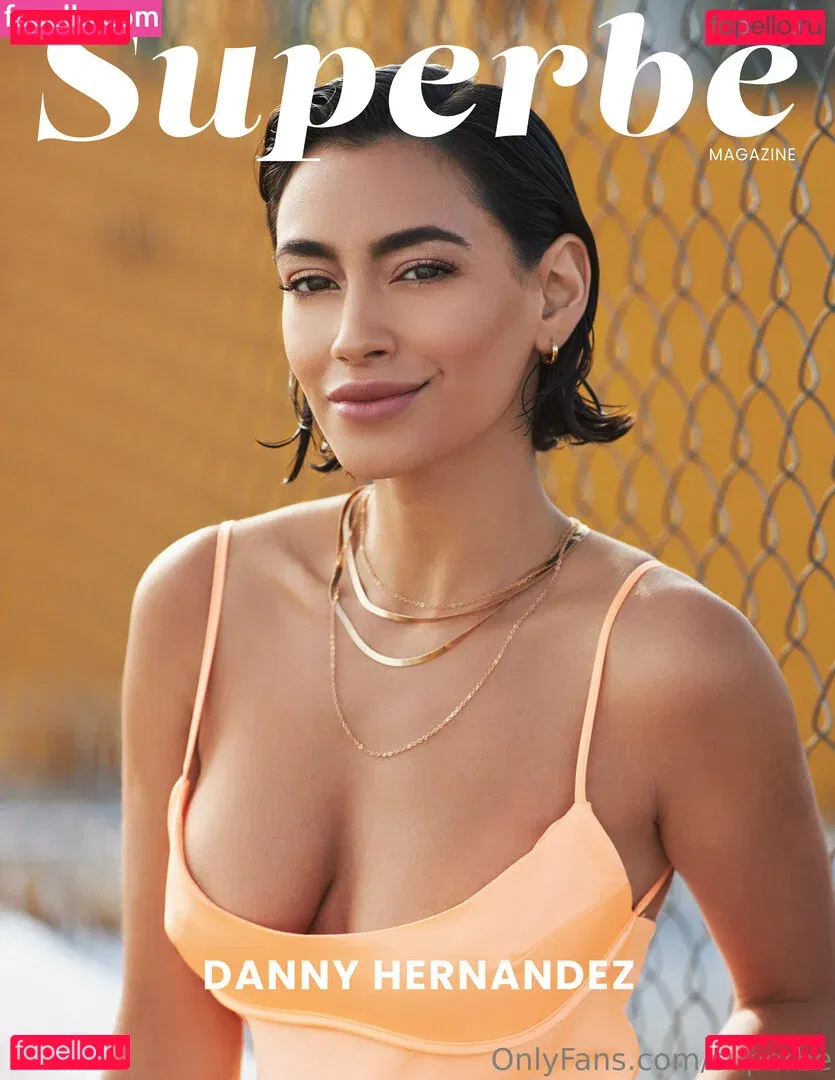 Superbe Onlyfans Photo Gallery 