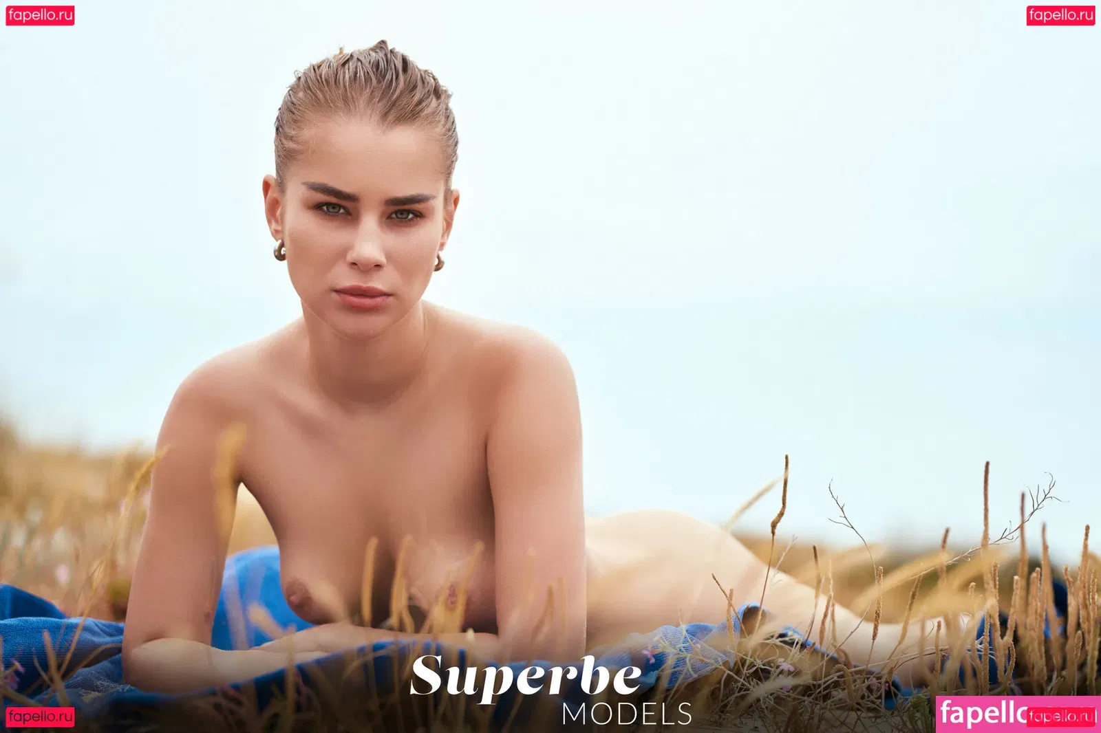 Superbe Onlyfans Photo Gallery 