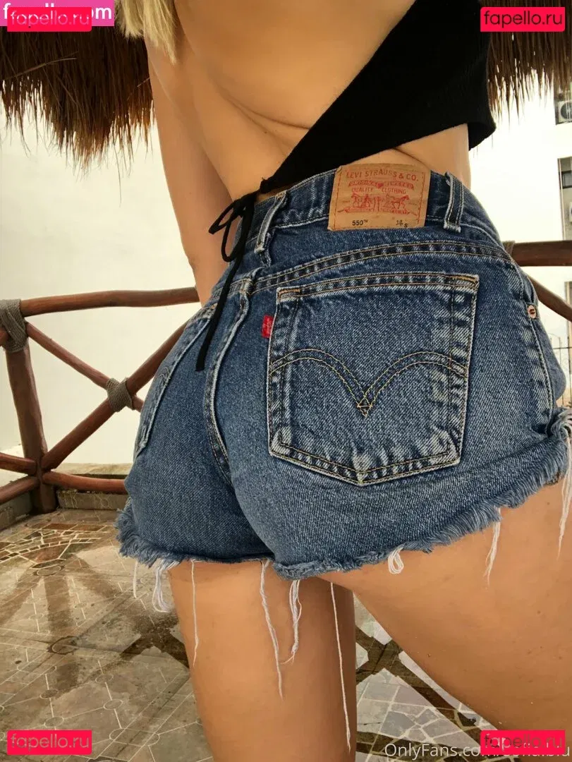 Sofia.blu Onlyfans Photo Gallery 